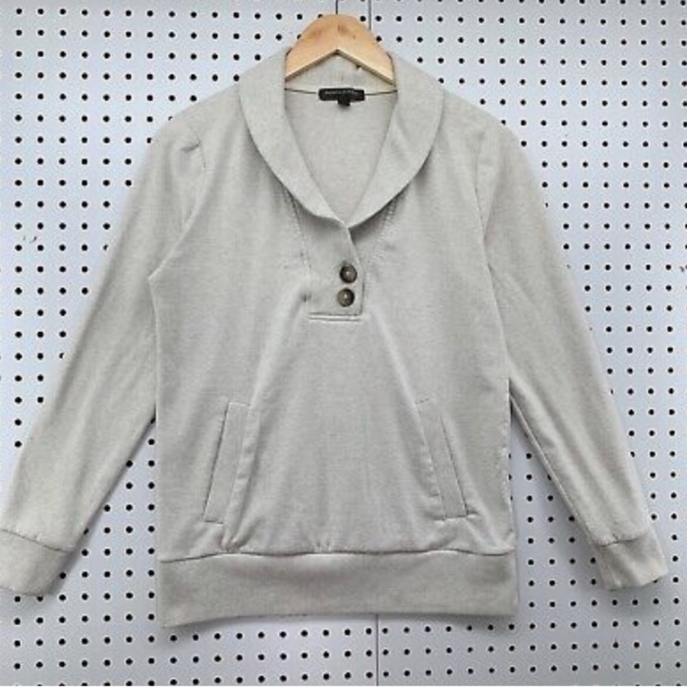 Banana Republic Women Small Beige Long Sleeve 2 Button Pullover V Neck Sweater